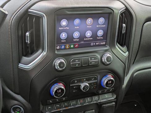 Used 2021 GMC Sierra 1500 AT4 w/ Driver Alert Package II AWD/4WD image 12
