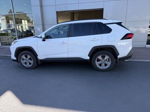 Certified 2023 Toyota RAV4 XLE w/ XLE Grade Weather Package AWD/4WD image 5