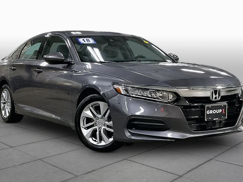 Used 2018 Honda Accord LX image 3