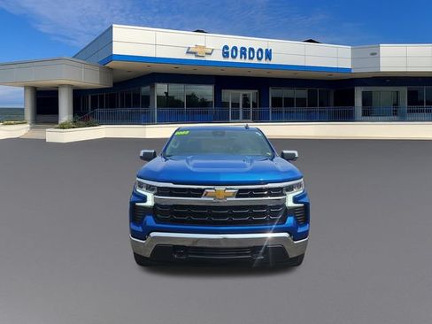 Used 2023 Chevrolet Silverado 1500 LT w/ Z71 Off-Road Package AWD/4WD image 9