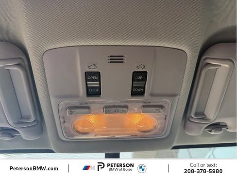 Used 2014 Toyota RAV4 XLE AWD/4WD image 32
