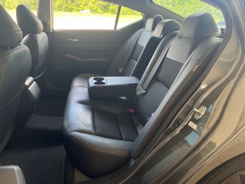 Used 2022 Nissan Altima 2.5 SR w/ Midnight Edition Package FWD image 25