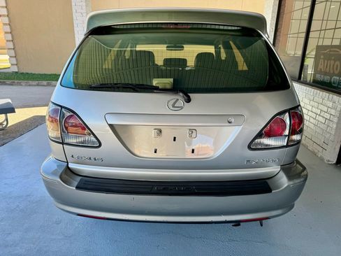 Used 2001 Lexus RX 300 4WD image 4