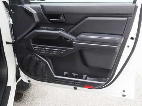 Used 2024 Toyota Tacoma SR RWD image 26