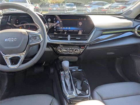 New 2026 Chevrolet Trax ACTIV w/ Sunroof Package image 14