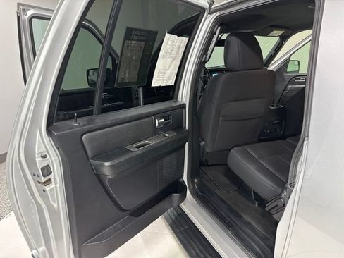 Used 2017 Ford Expedition EL XL w/ Equipment Group 101A AWD/4WD image 24