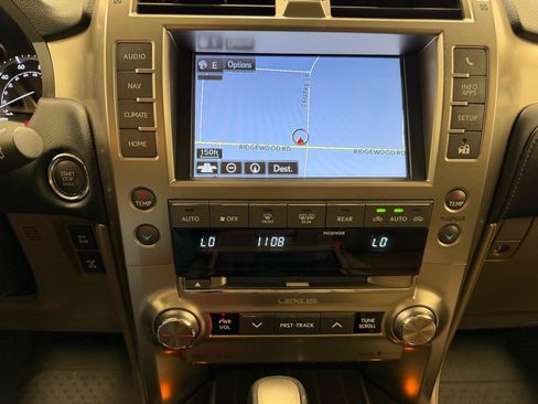 Used 2020 Lexus GX 460 Premium w/ Premium Package AWD/4WD image 22