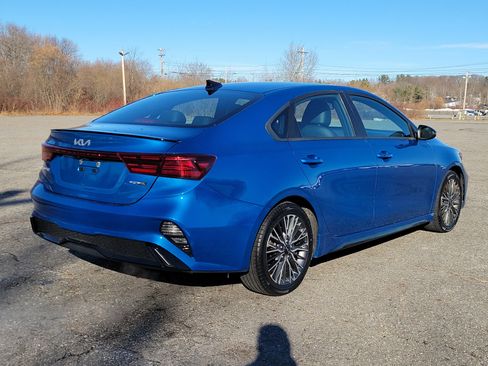 Used 2023 Kia Forte GT-Line w/ GT-Line Premium Package image 5