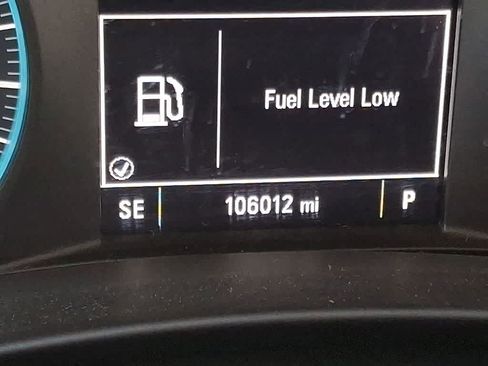 Used 2018 Chevrolet Equinox LT AWD/4WD image 17