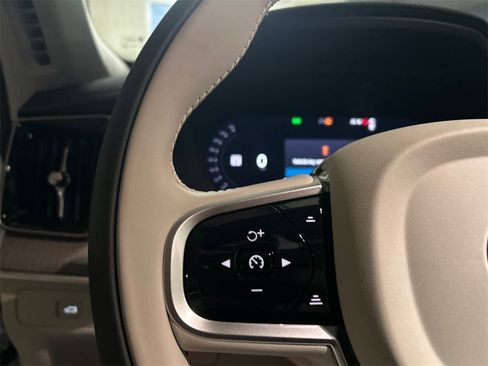 New 2026 Volvo XC90 B6 Ultra image 13