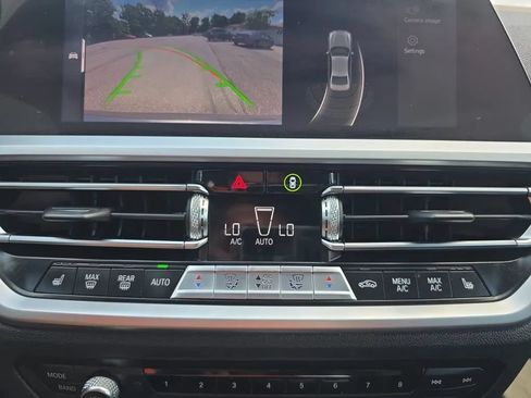 Used 2019 BMW 330i xDrive Sedan w/ M Sport Package AWD/4WD image 34