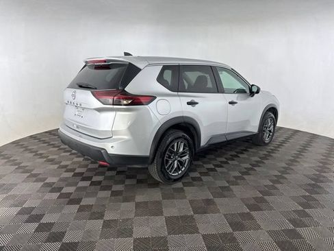 Certified 2024 Nissan Rogue S FWD image 5