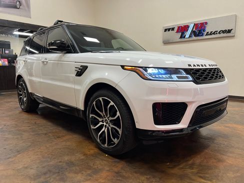 Used 2019 Land Rover Range Rover Sport HSE image 3