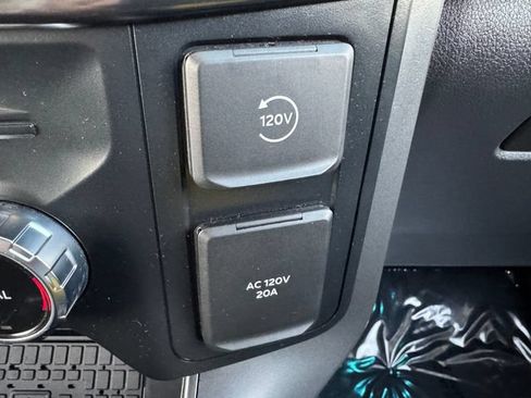 Used 2024 Ford F150 Lariat w/ Equipment Group 502A High AWD/4WD image 29