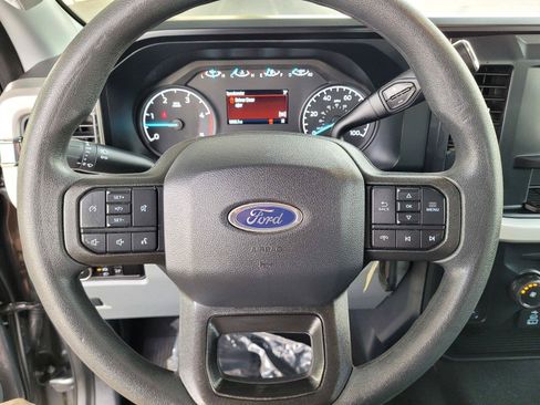 Used 2024 Ford F250 XL w/ STX Appearance Package AWD/4WD image 30