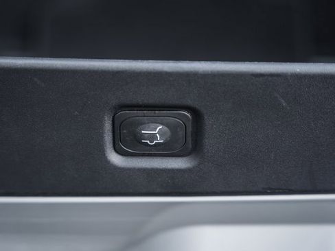 Certified 2025 Ford Expedition Active image 16