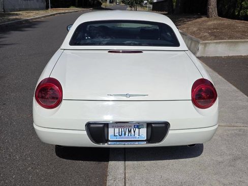 Used 2002 Ford Thunderbird Deluxe 2dr Convertible image 6