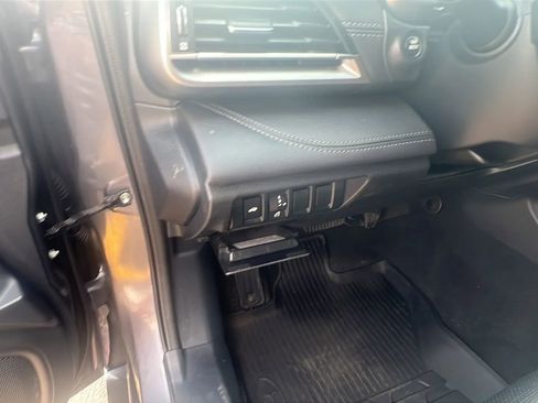 Used 2022 Subaru Legacy Limited XT w/ Popular Package #3 AWD/4WD image 26