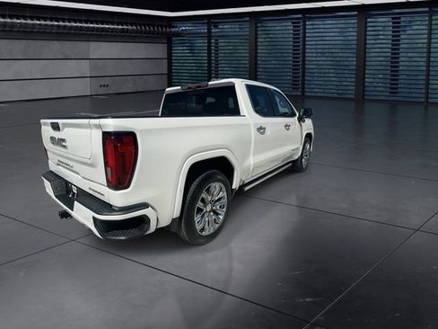 Used 2022 GMC Sierra 1500 Denali w/ Denali Reserve Package AWD/4WD image 8