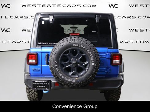 Used 2023 Jeep Wrangler Unlimited w/ Cold Weather Group AWD/4WD image 4
