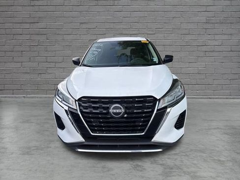 Certified 2024 Nissan Kicks S FWD image 10