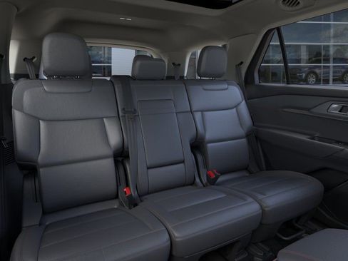 New 2026 Ford Explorer Active w/ Active Comfort Package AWD/4WD image 12