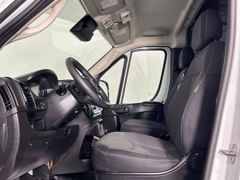 Used 2024 RAM ProMaster 2500 w/ Convenience Group FWD image 28