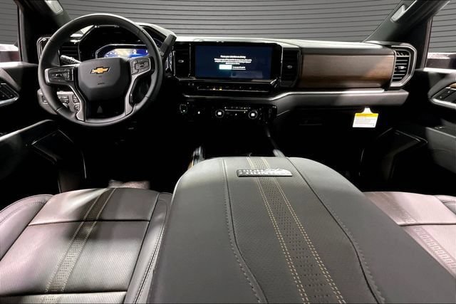 New 2026 Chevrolet Silverado 2500 High Country w/ High Country Premium Package AWD/4WD image 5