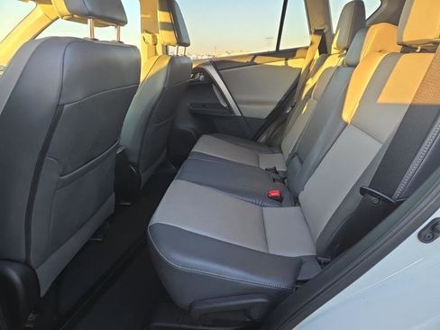 Used 2015 Toyota RAV4 Limited image 12