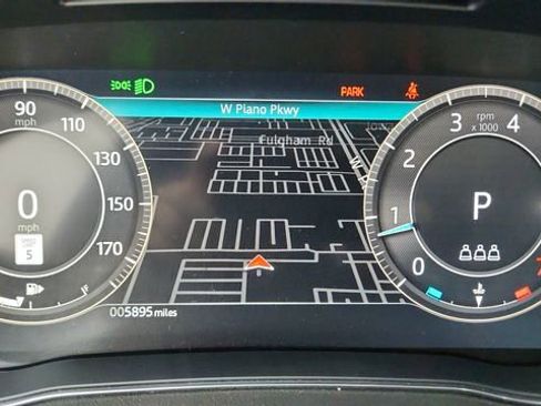 Used 2024 Jaguar E-PACE R-Dynamic SE image 39