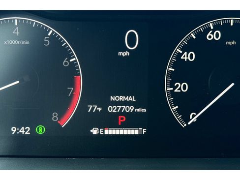 Used 2024 Honda Pilot Touring image 43