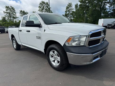 Used 2016 RAM 1500 ST w/ SXT Appearance Group AWD/4WD image 7
