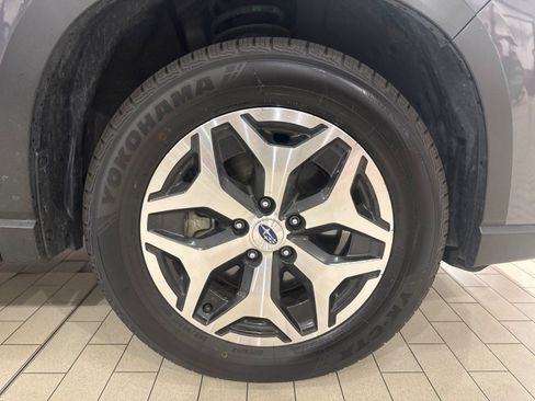 Used 2023 Subaru Forester Premium AWD/4WD image 50