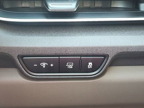 New 2026 Kia Carnival EX FWD image 19