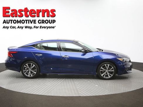 Used 2016 Nissan Maxima Platinum w/ Interior Lighting Package FWD image 50