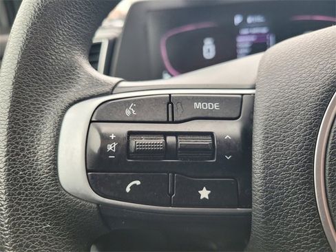 Used 2023 Kia Sportage LX image 28
