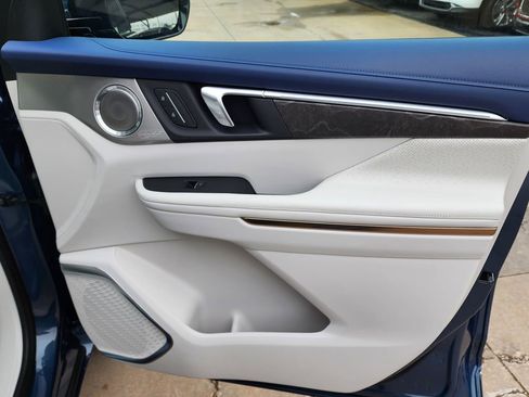 New 2026 Buick Enclave Avenir w/ Super Cruise Package AWD/4WD image 39