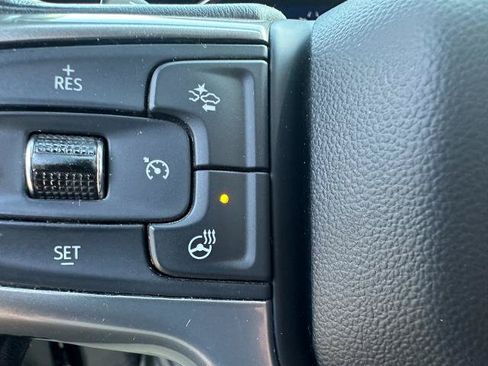 Used 2022 Chevrolet Silverado 1500 LT Trail Boss w/ Convenience Package II AWD/4WD image 32