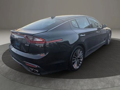 Used 2019 Kia Stinger Premium image 5