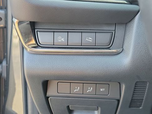 Used 2025 MAZDA CX-30 AWD 2.5 S w/ Preferred Package image 32