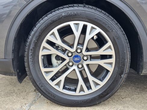 Used 2020 Ford Escape SEL FWD image 13
