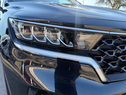 Used 2022 Kia Sorento S image 10