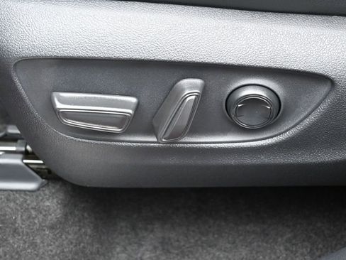 Certified 2026 Toyota Grand Highlander AWD Hybrid image 10