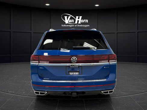 Used 2025 Volkswagen Atlas SEL Premium R-Line AWD/4WD image 6