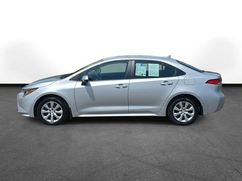 Used 2026 Toyota Corolla LE FWD image 9