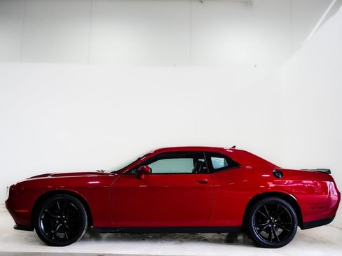 Used 2016 Dodge Challenger R/T Plus image 6