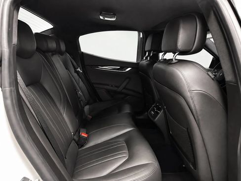 Used 2022 Maserati Ghibli Modena Q4 AWD/4WD image 21