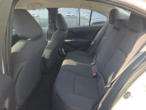 Used 2022 Toyota Corolla LE FWD image 8