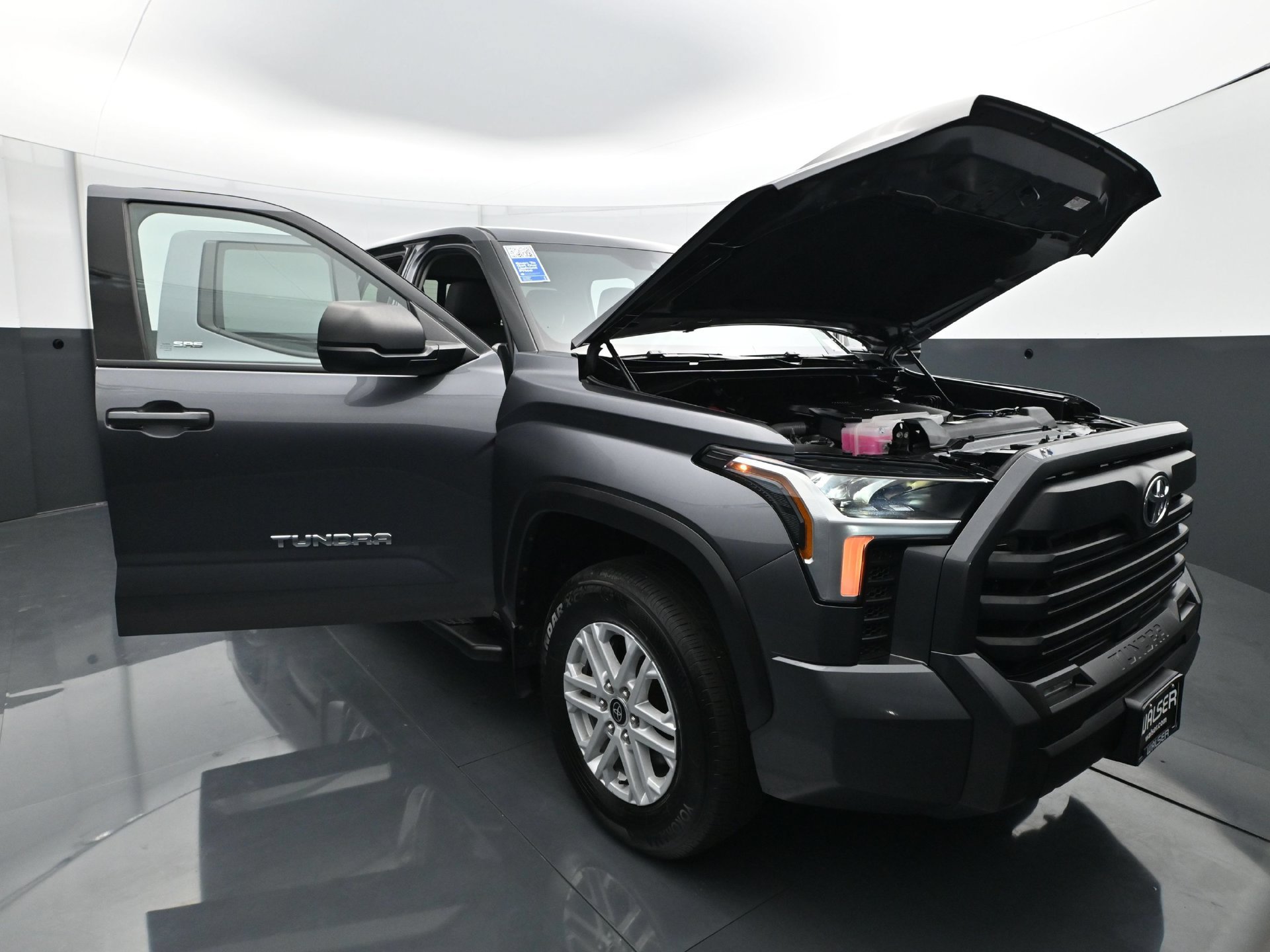 Used 2023 Toyota Tundra SR5 AWD/4WD image 35