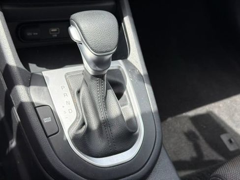 Used 2024 Kia Forte LXS FWD image 25